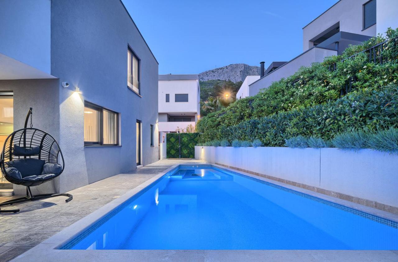 Villa Celestial Split Exterior photo